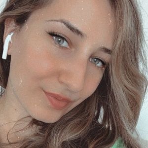 Meet Your Posher: Nastya